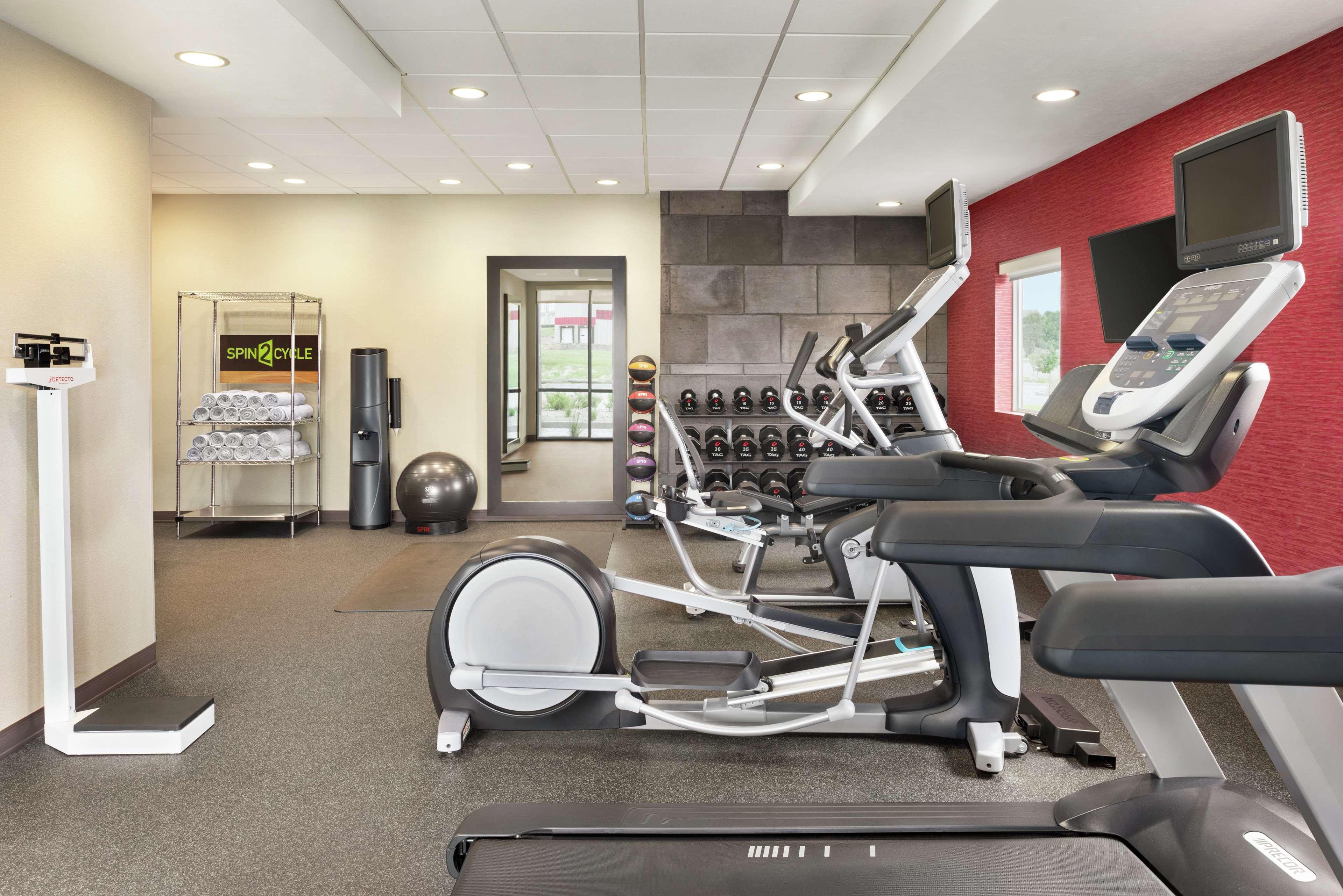 Home2 Suites By Hilton ביסמרק מראה חיצוני תמונה