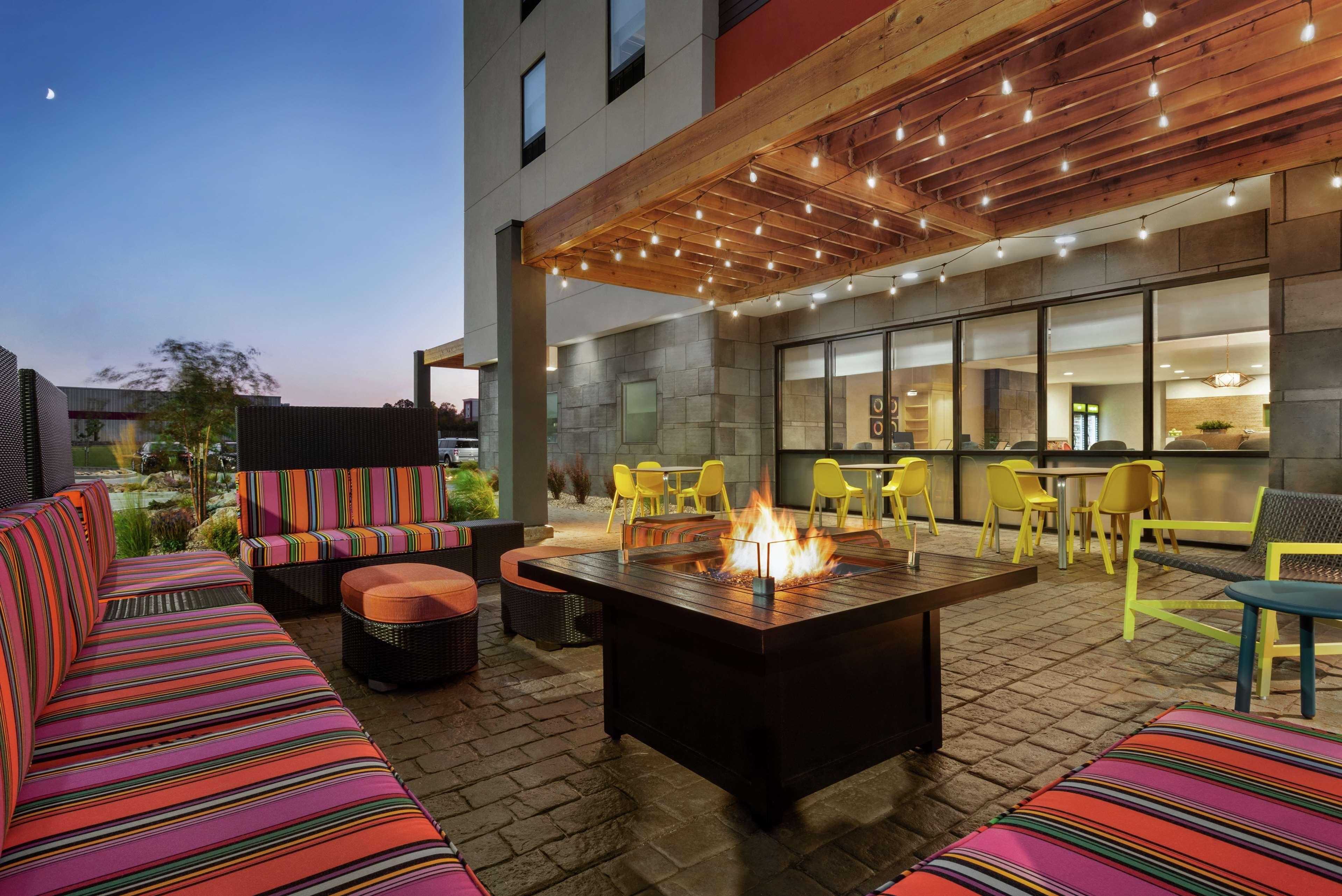Home2 Suites By Hilton ביסמרק מראה חיצוני תמונה